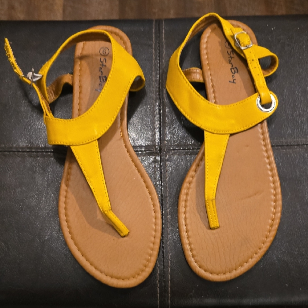 Chic Yellow Sandals for Women